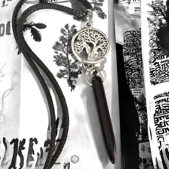 5 For $25💫Alternative Silver Tree of Life Black Spike Pendant Necklace - Picture 3 of 3